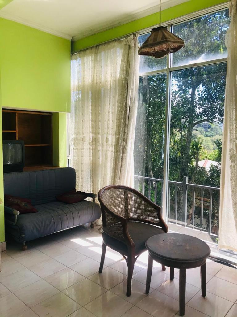 Suisse View Residence 康提 外观 照片