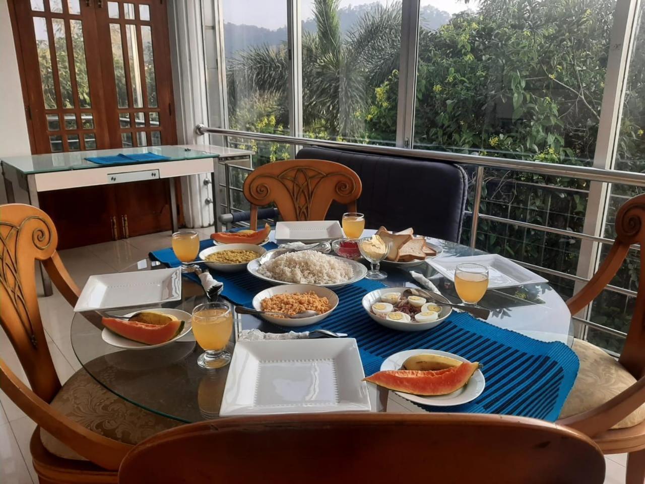 Suisse View Residence 康提 外观 照片